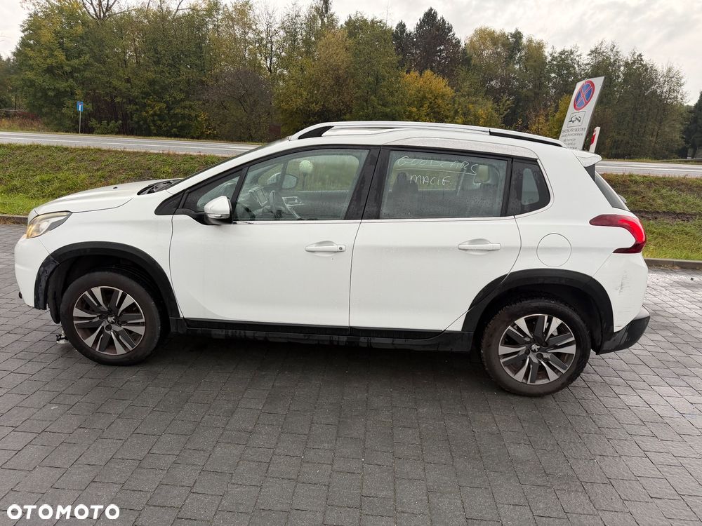 Peugeot 2008 PureTech 110 Stop&Start Crossway - 4