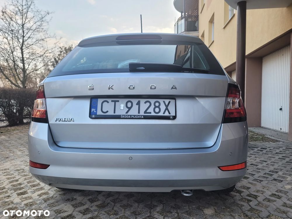 Skoda Fabia 1.0 TSI Ambition - 3
