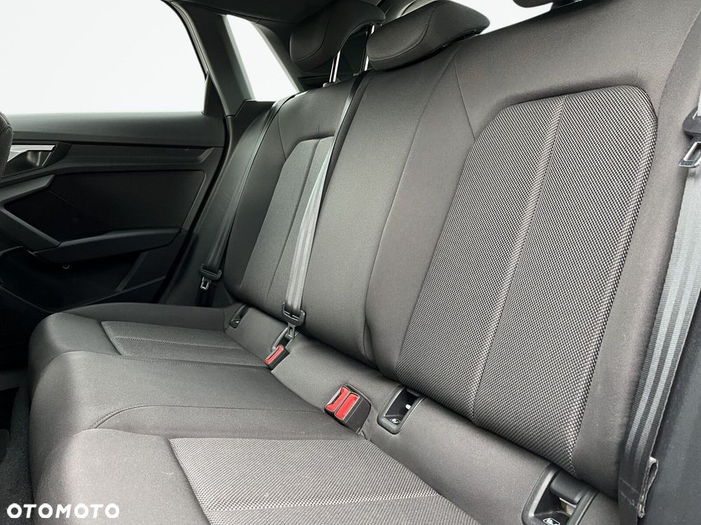 Audi A3 Sportback - 15