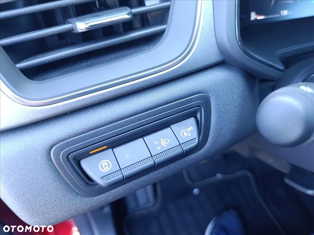 Renault Captur 1.0 TCe Techno - 16
