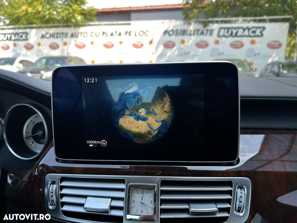 Mercedes-Benz CLS - 12