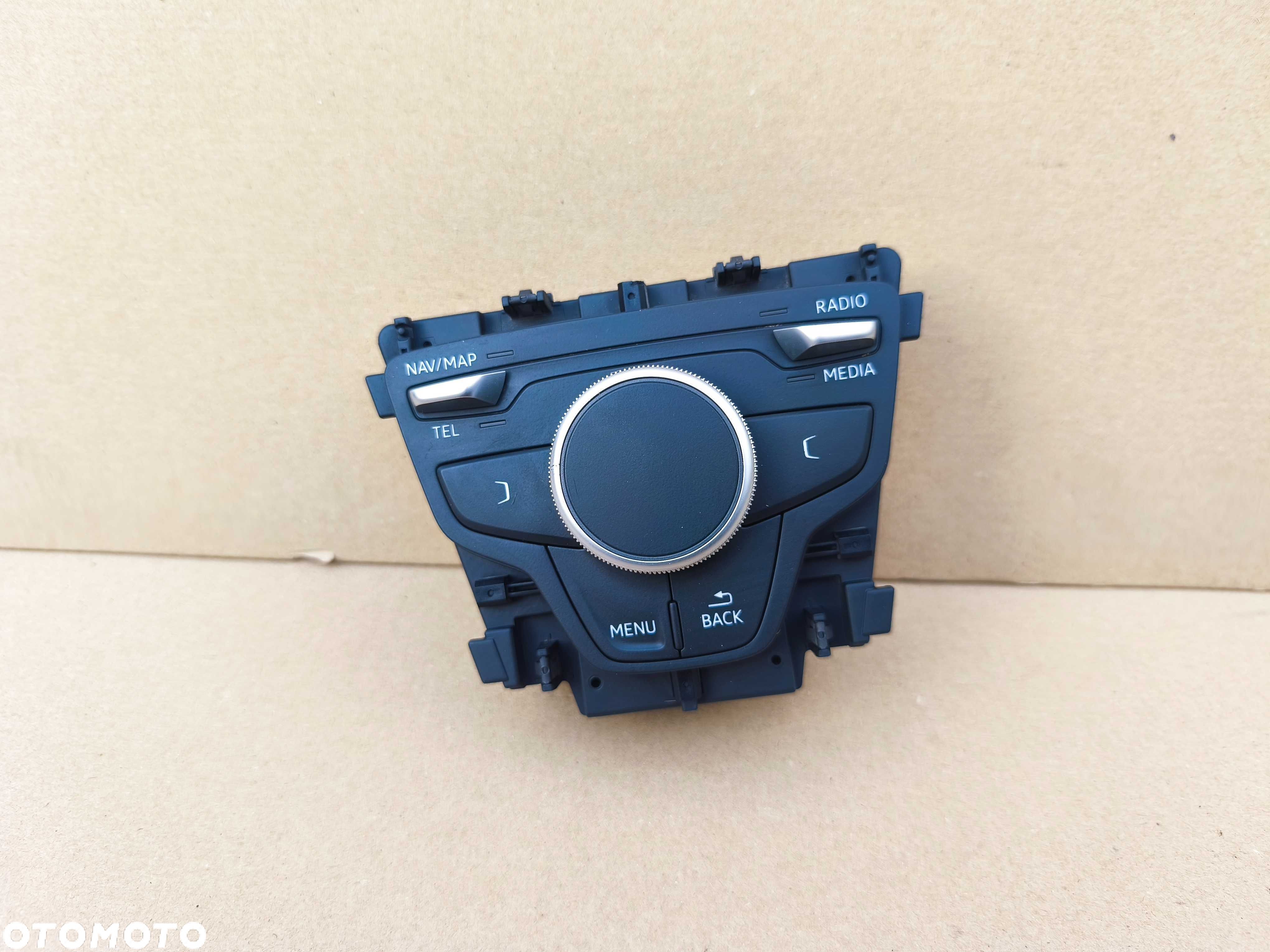 Audi A4 B9 8W panel sterowania radia MMI pokrętło igła 8W0.919.614J - 1