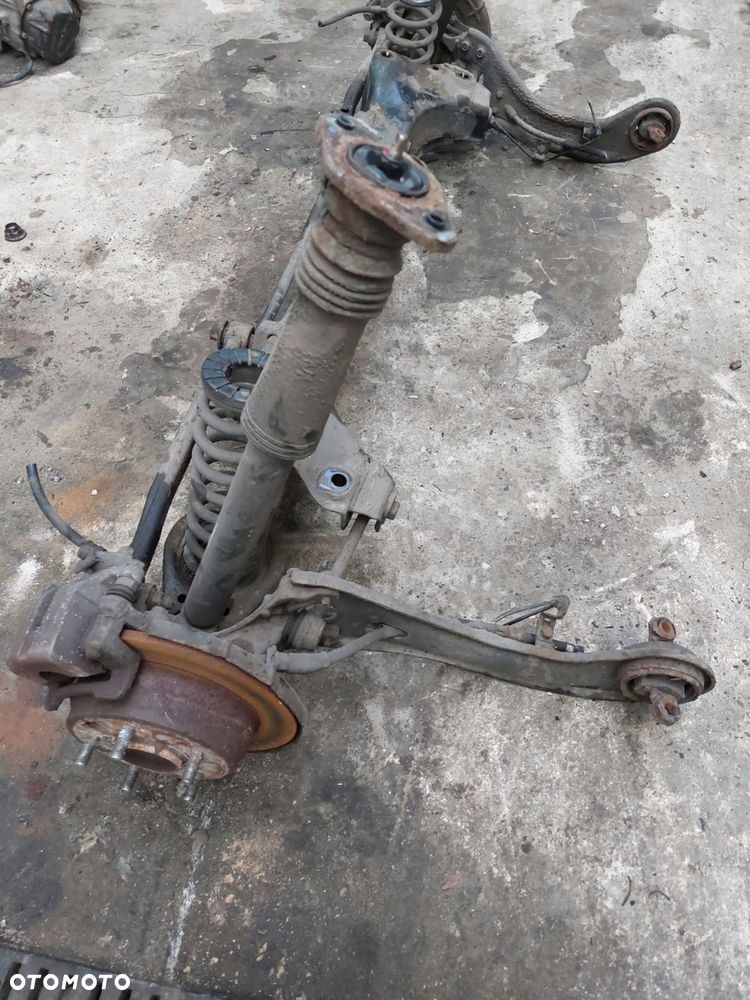 sanki belka zawieszenia tyl kia sportage iii hyundai ix35 2010- 2wd - 6