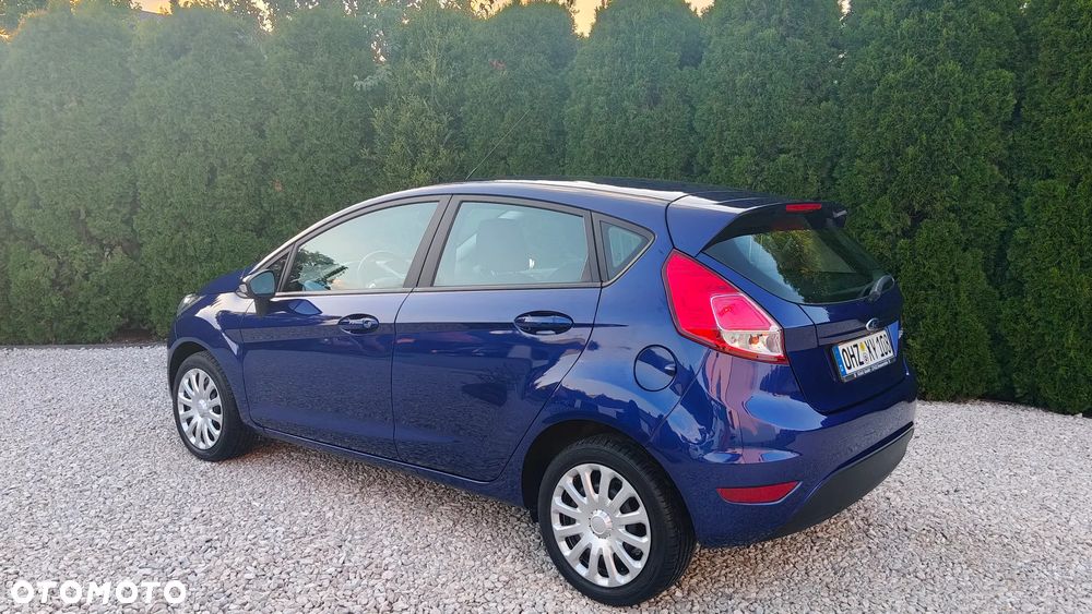 Ford Fiesta 1.25 Champions Edition - 18
