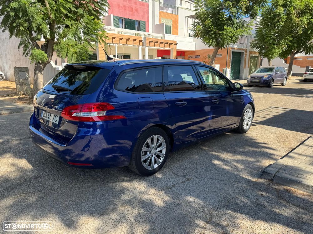 Peugeot 308 SW 1.5 BlueHDi Style - 4