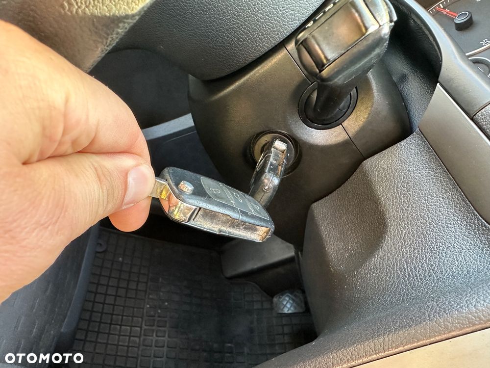 Volkswagen Touran 1.9 TDI - 9