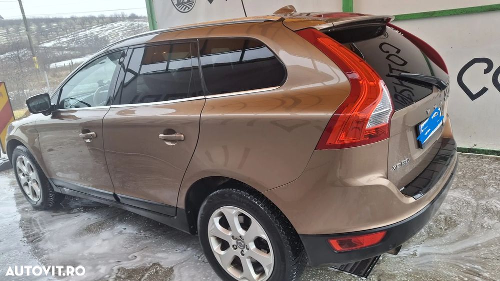 Volvo XC 60 D5 AWD Aut. - 4
