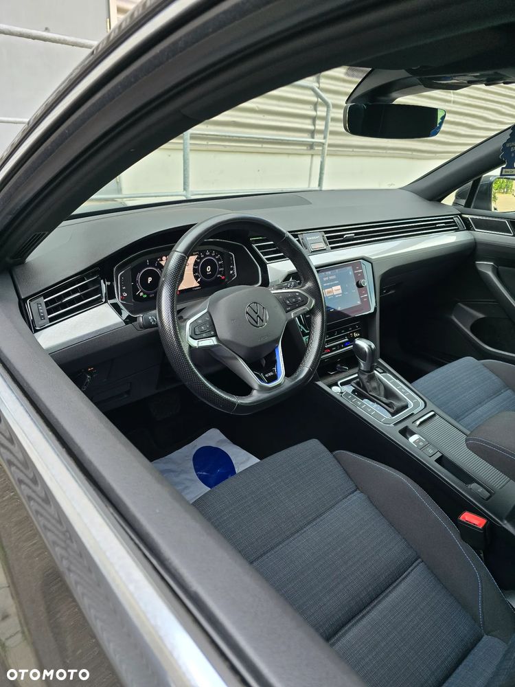 Volkswagen Passat 1.4 TSI Plug-In Hybrid GTE DSG - 9