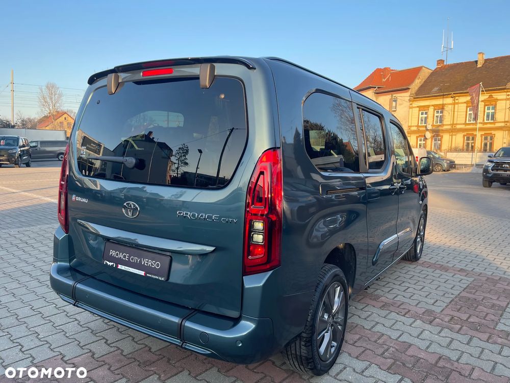 Toyota Proace City Verso 1.5 D-4D Family - 5