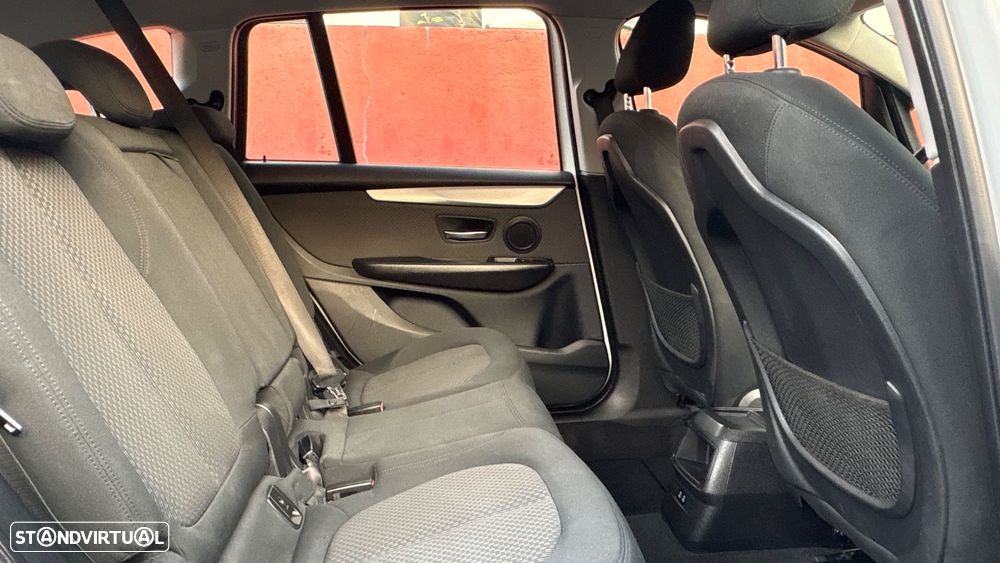 BMW 216 Gran Tourer d Line Sport - 11