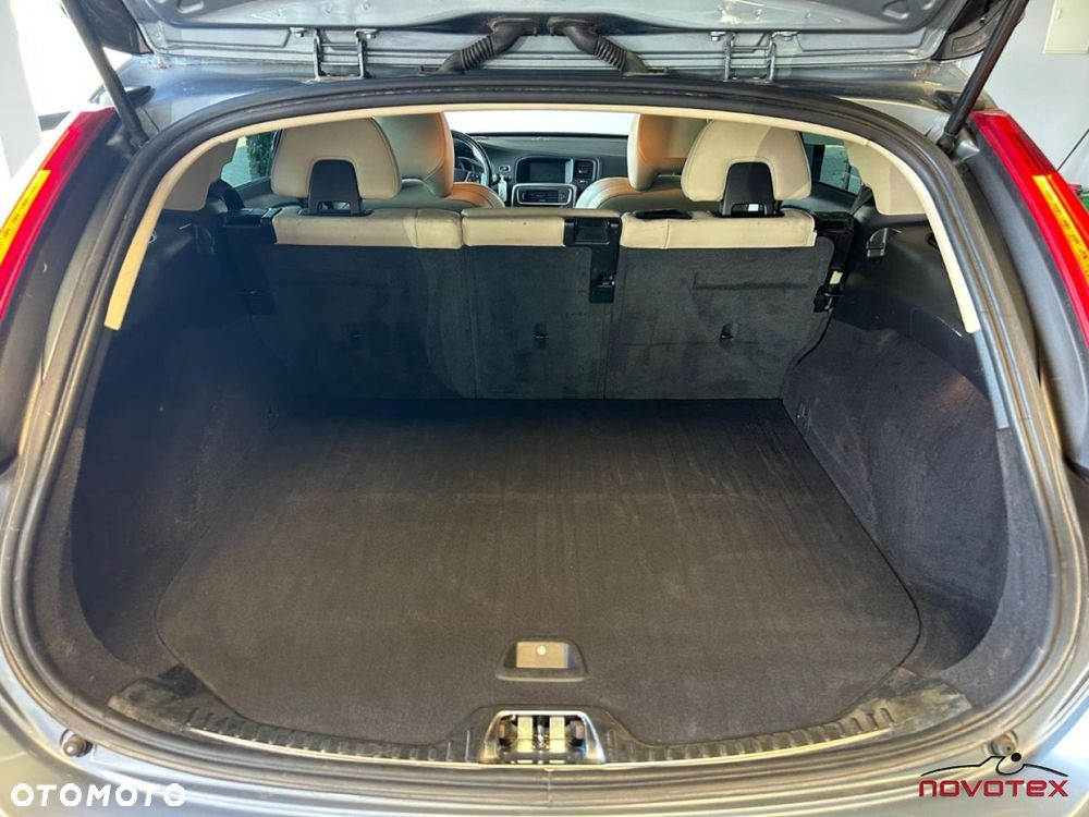 Volvo V60 D2 Drive-E Summum - 26