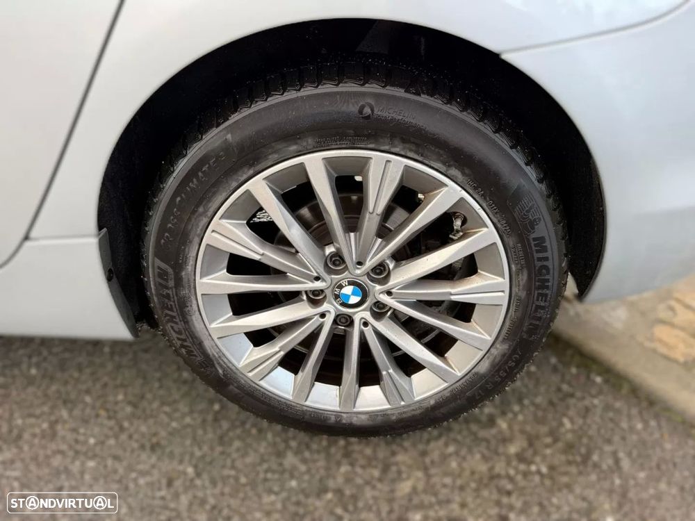 BMW 218 Active Tourer i Line Luxury Auto - 9