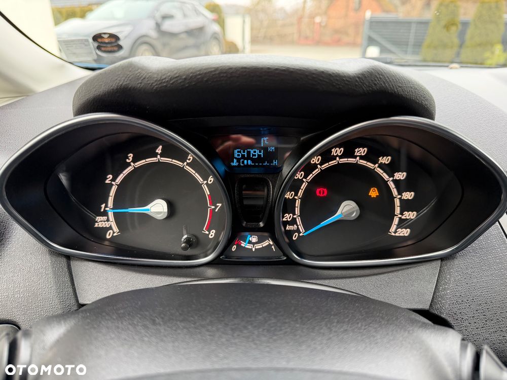 Ford Fiesta 1.0 EcoBoost Titanium - 27