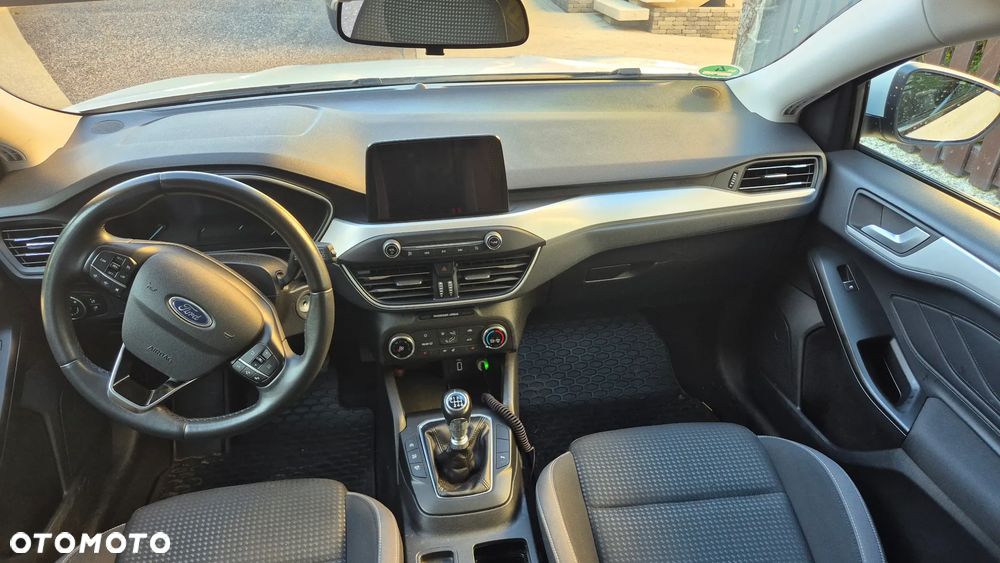 Ford Focus 1.5 EcoBlue Start-Stopp-System COOL&CONNECT - 15