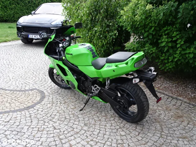 Kawasaki ZX - 23