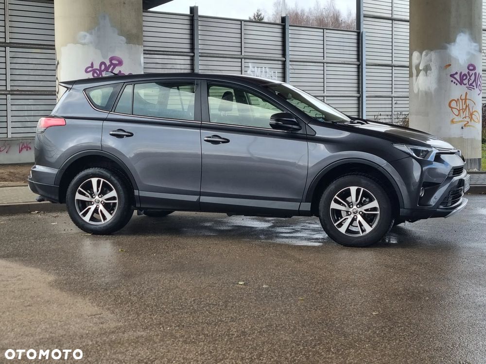 Toyota RAV4 2.0 D-4D Premium 4x2 - 3