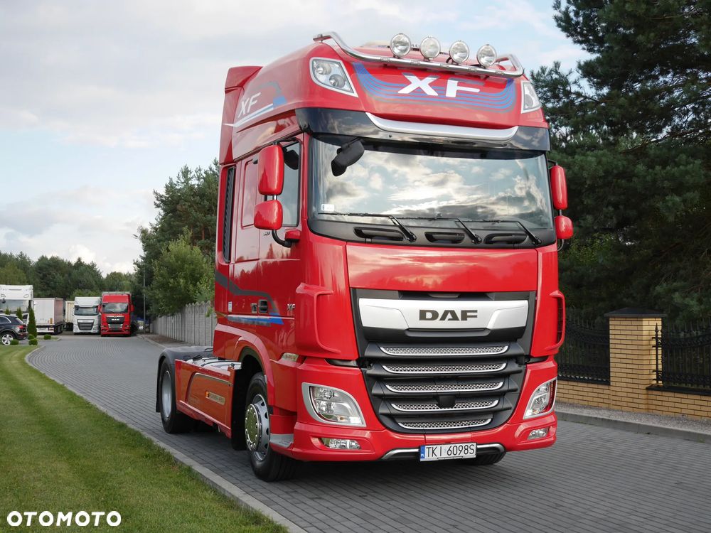 DAF XF 106.480 SUPERSPACE CAB/NISKI PRZEBIEG/PIERWSZY WŁAŚCICIEL/ STANDARD/ XENON - 4