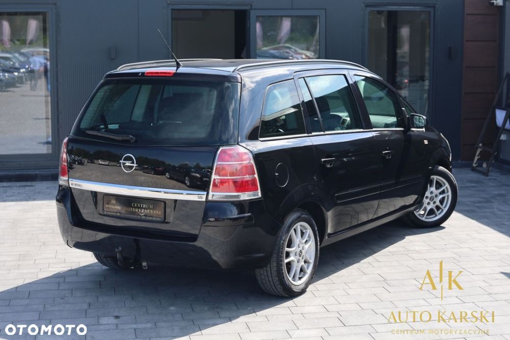 Opel Zafira - 8