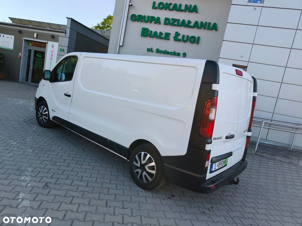 Renault Trafic L2H1 Long - 9