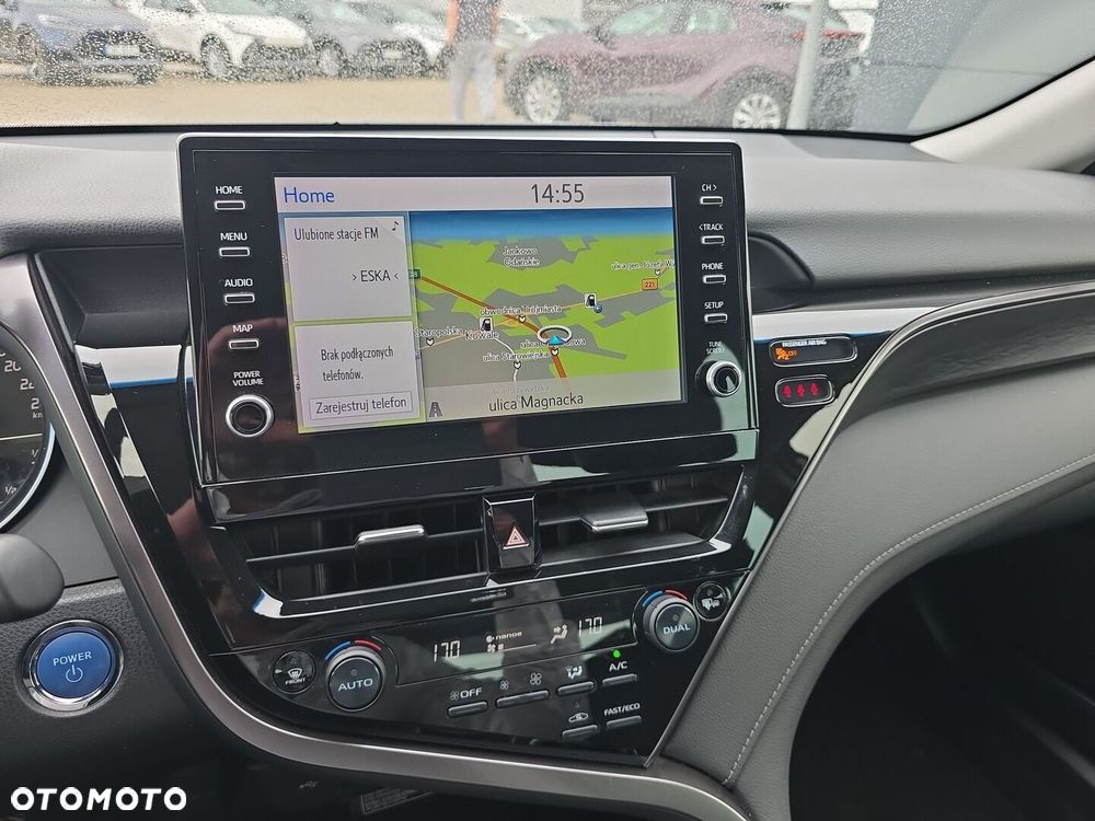 Toyota Camry 2.5 Hybrid Executive CVT - 20