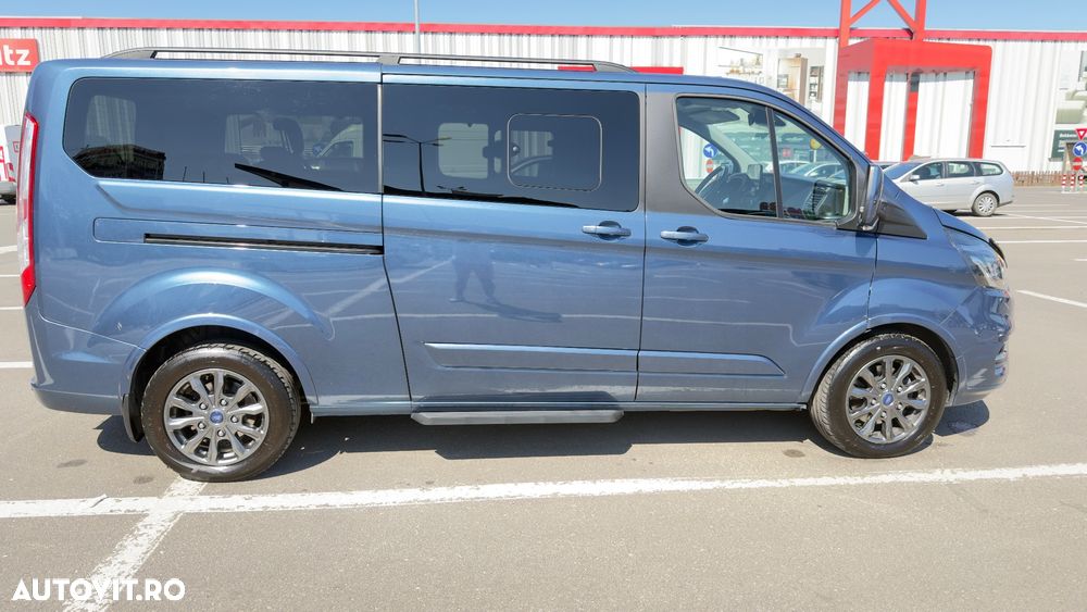 Ford Tourneo Custom Bus 320 2.0 EcoBlue 170 CP L2H1 Titanium X Aut. - 4