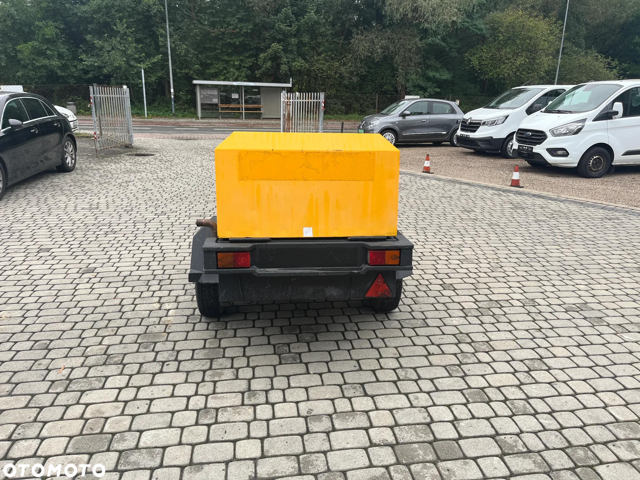 kompresor sprężarka śrubowa DOOSAN R10745 14000netto - 3