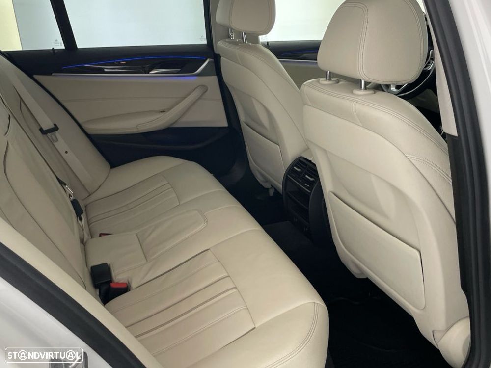BMW 520 d Aut. Luxury Line - 24