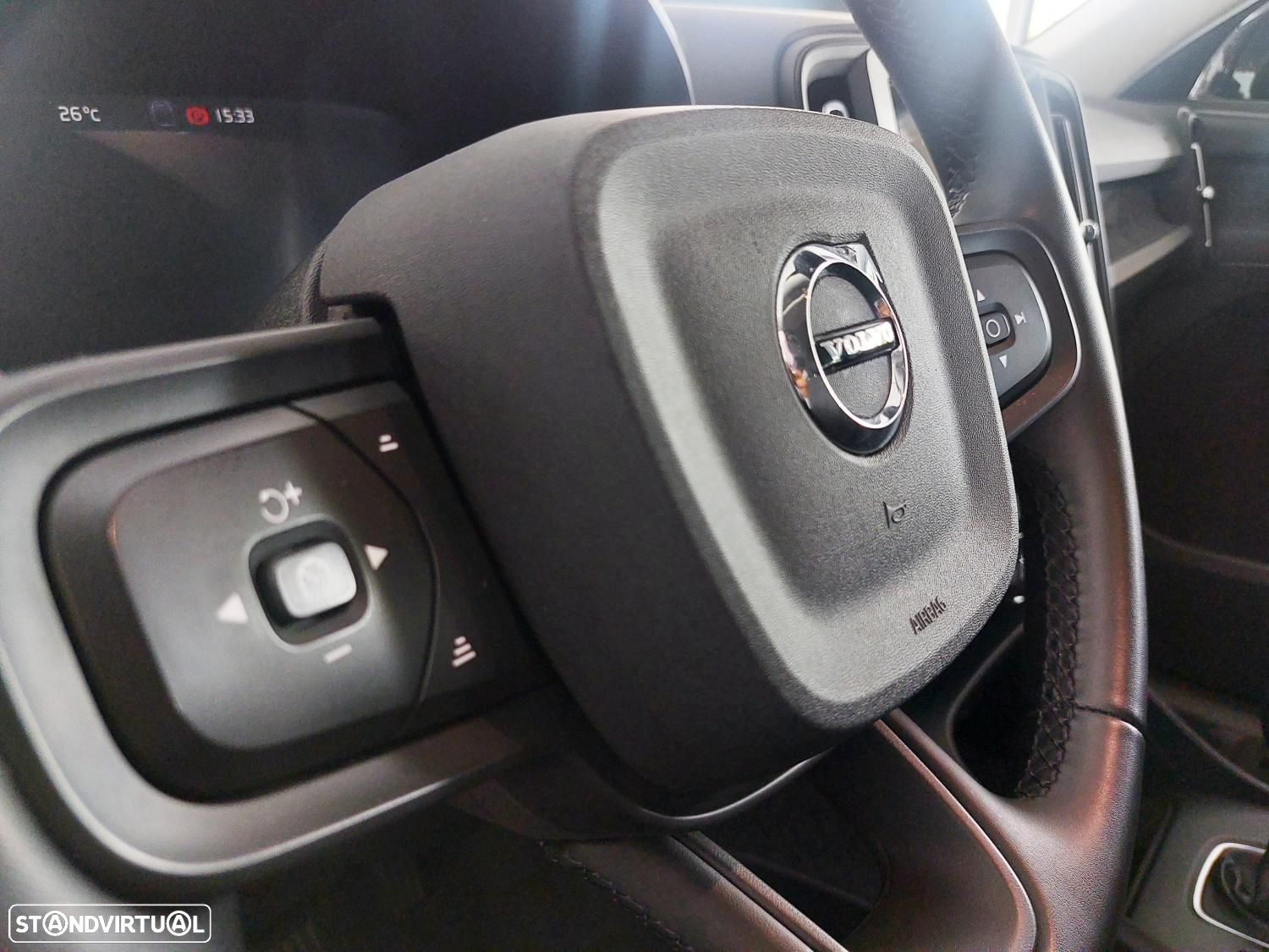 Volvo XC 40 1.5 T2 Momentum - 45
