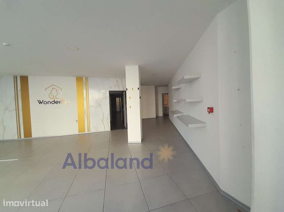 Loja Comercial - Centro da Cidade de Barcelos - Grande imagem: 2/16