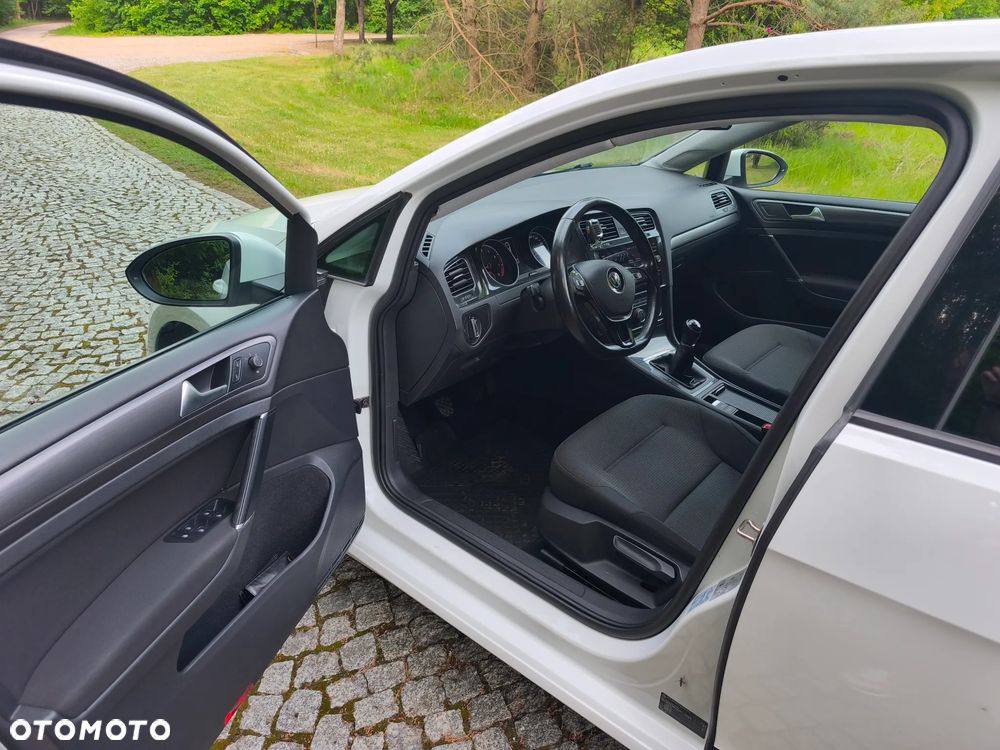 Volkswagen Golf 1.0 TSI (BlueMotion Technology) Comfortline - 15