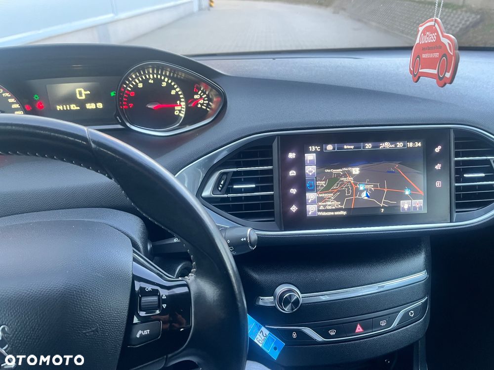 Peugeot 308 110 e-THP Stop & Start Allure - 16