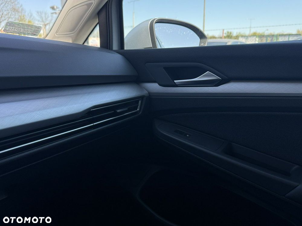 Volkswagen Golf 1.5 TSI EVO Life - 33