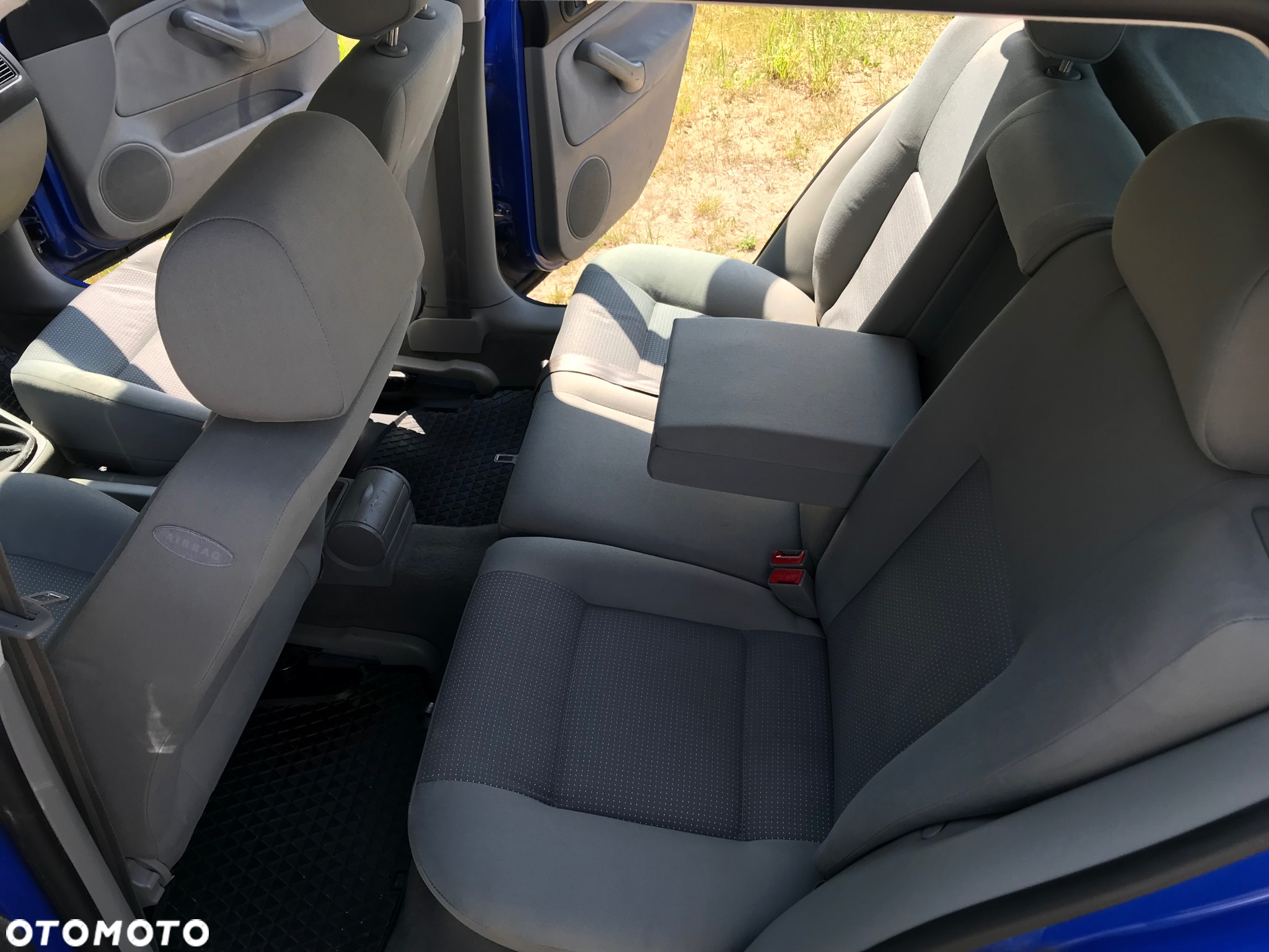 Volkswagen Golf - 14