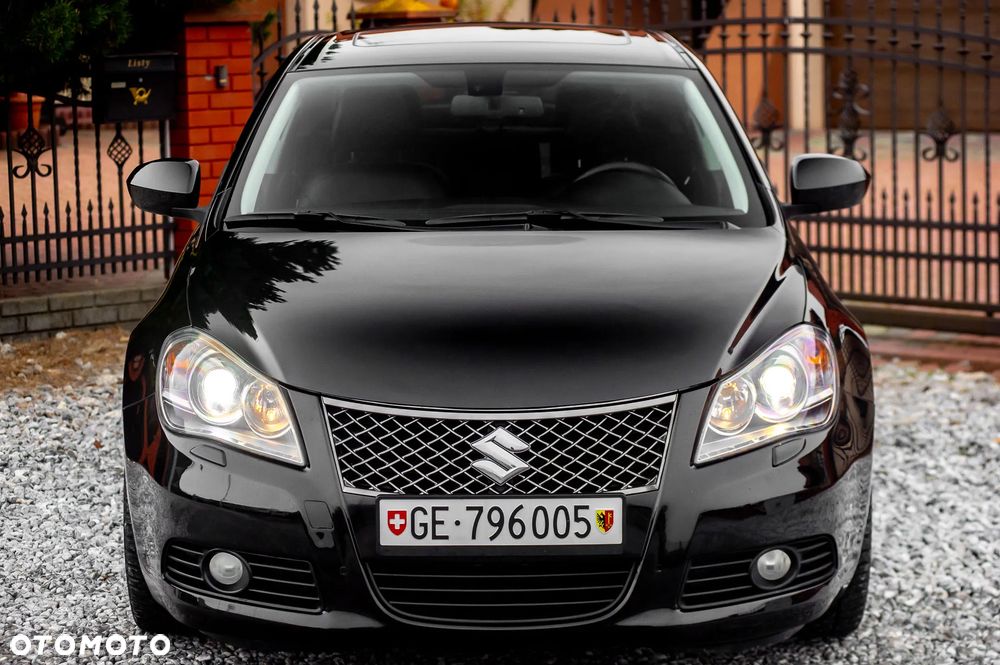 Suzuki Kizashi 2.4 Sport 4WD CVT - 5