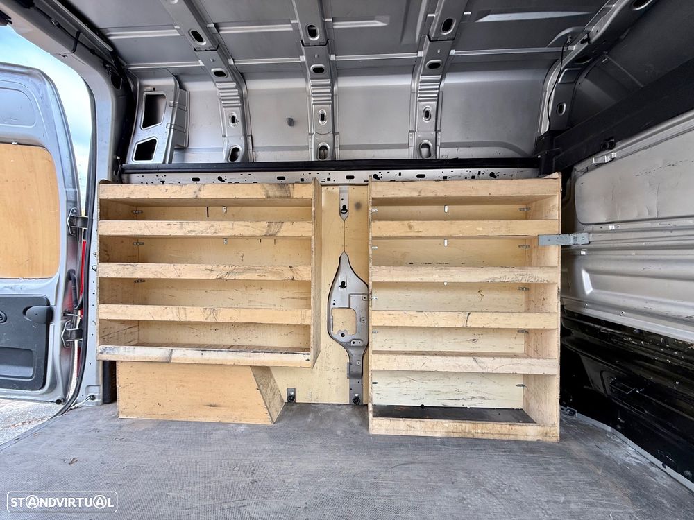 Renault TRAFFIC L2H2 - 16