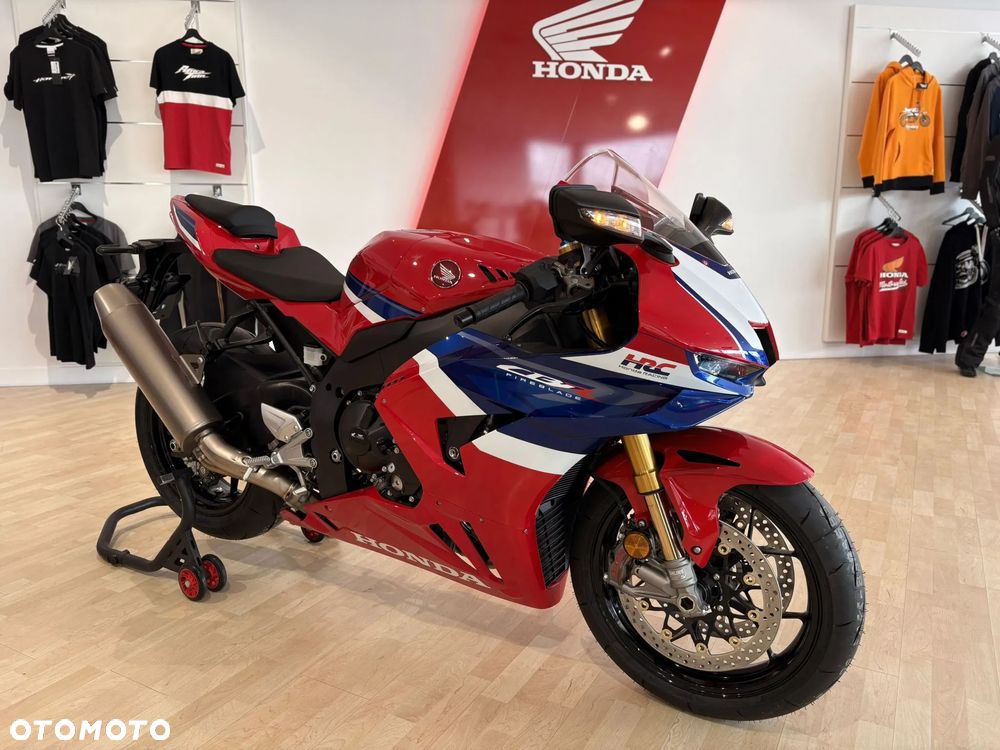 Honda CBR - 7