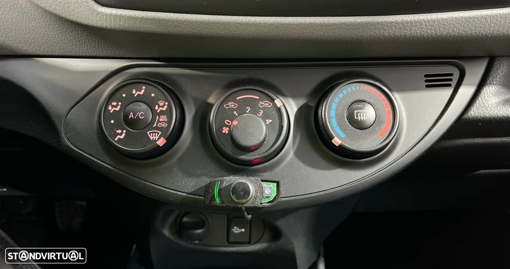 Toyota Yaris Bizz 1.4 D-4D 90cv - 3