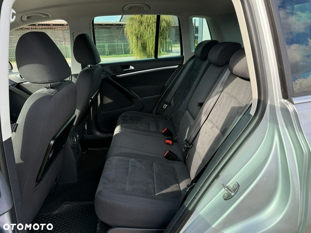 Volkswagen Tiguan - 26