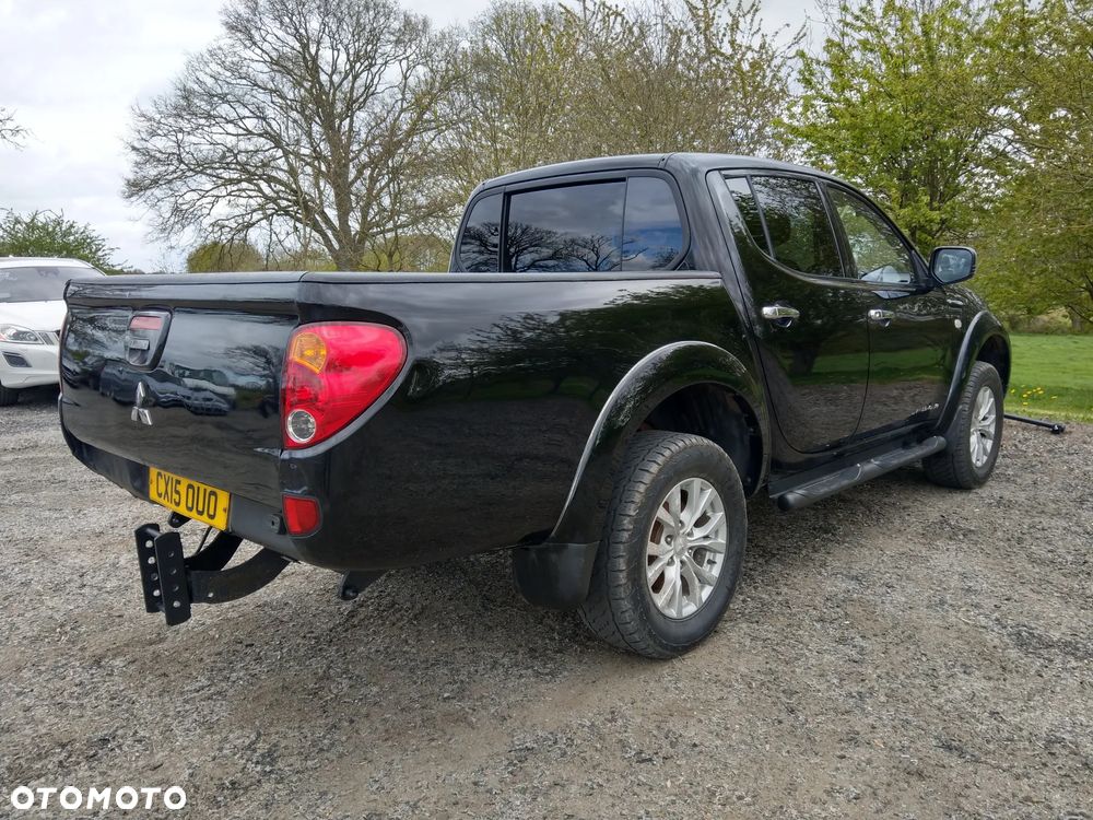 Mitsubishi L200 - 6