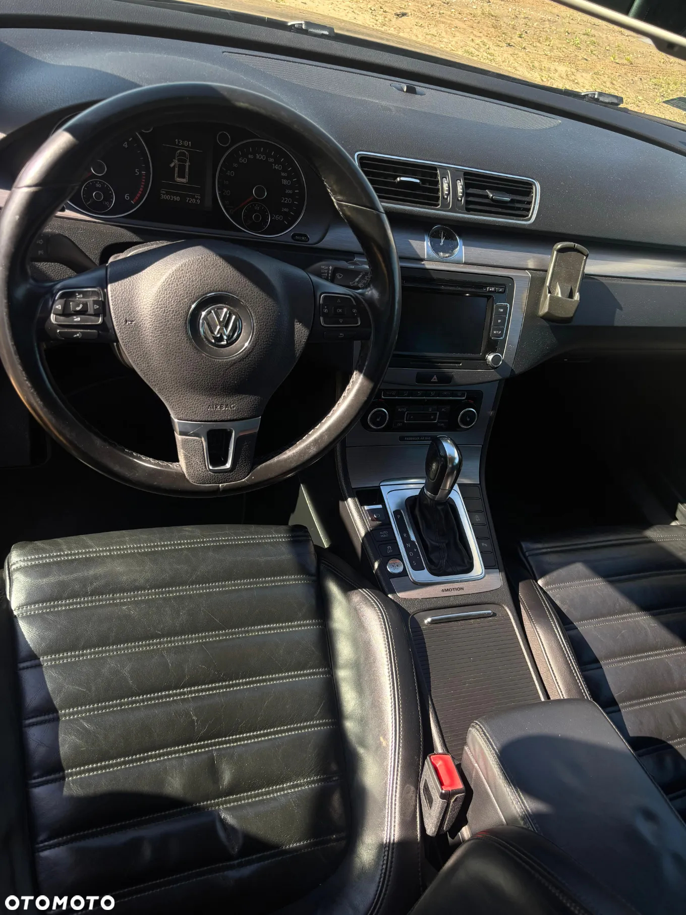 Volkswagen Passat Variant 2.0 TDI 4Motion DPF DSG Highline - 35