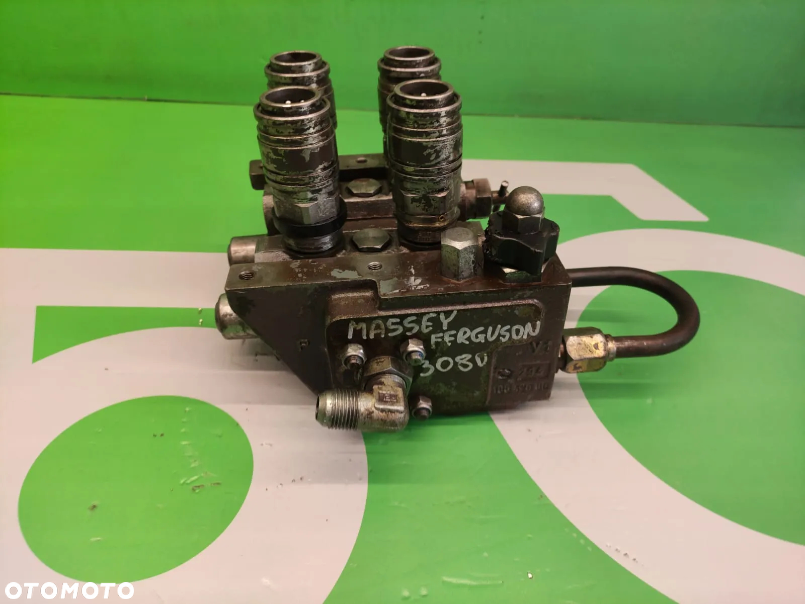 Rozdzielacz 3582523M2 3580576M2 Massey Ferguson 3080 - 4