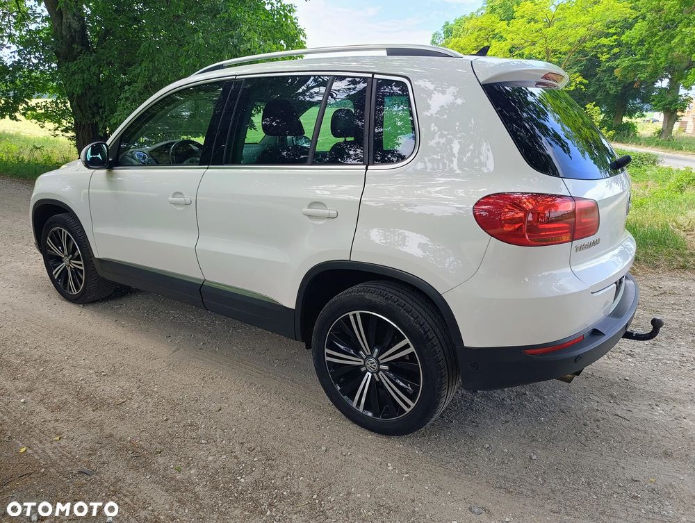 Volkswagen Tiguan 2.0 TSI 4Motion Lounge Sport & Style - 4
