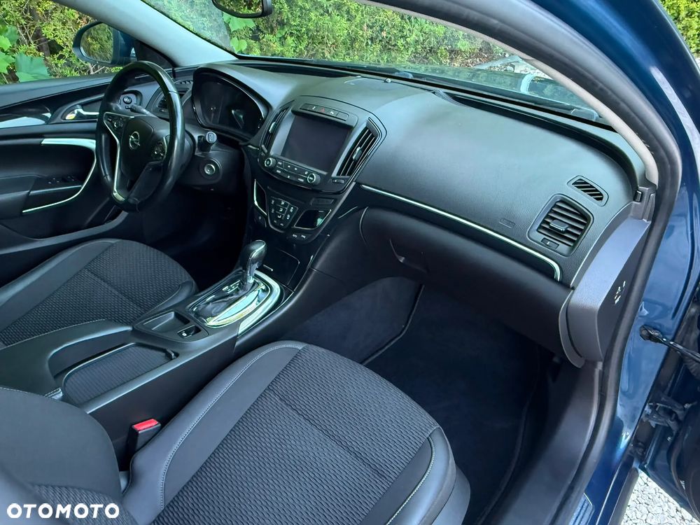 Opel Insignia - 14