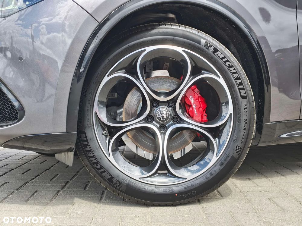 Alfa Romeo Stelvio 2.0 Turbo Veloce Q4 - 14