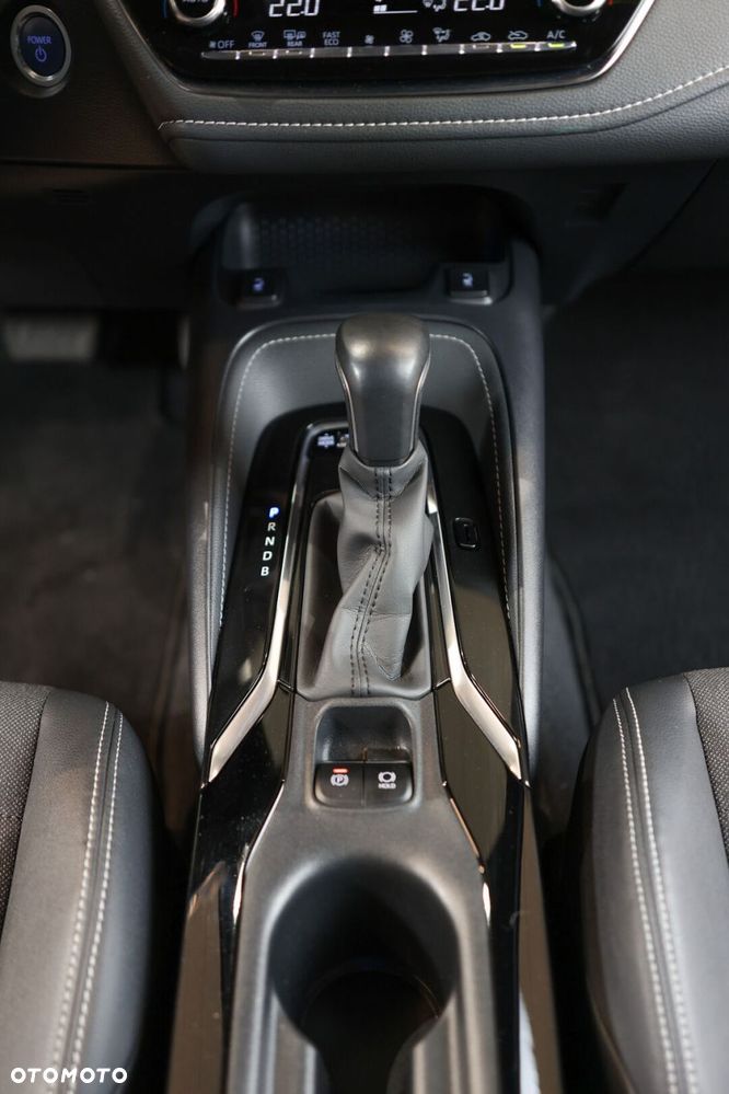 Toyota Corolla 1.8 Hybrid Comfort - 25