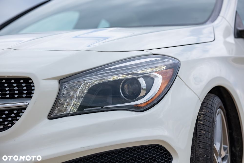 Mercedes-Benz CLA 250 7G-DCT - 13