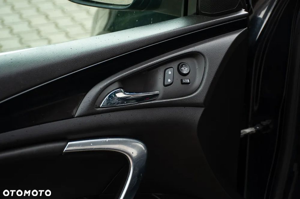 Opel Insignia 2.0 CDTI Sports Tourer ecoFLEXStart/Stop Business Edition - 37