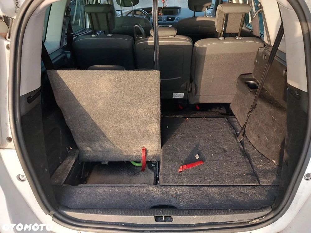 Renault Grand Scenic - 5