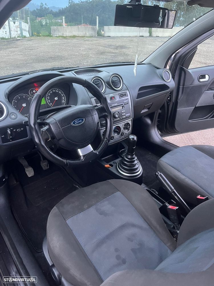 Ford Fiesta 1.25 Connection - 6