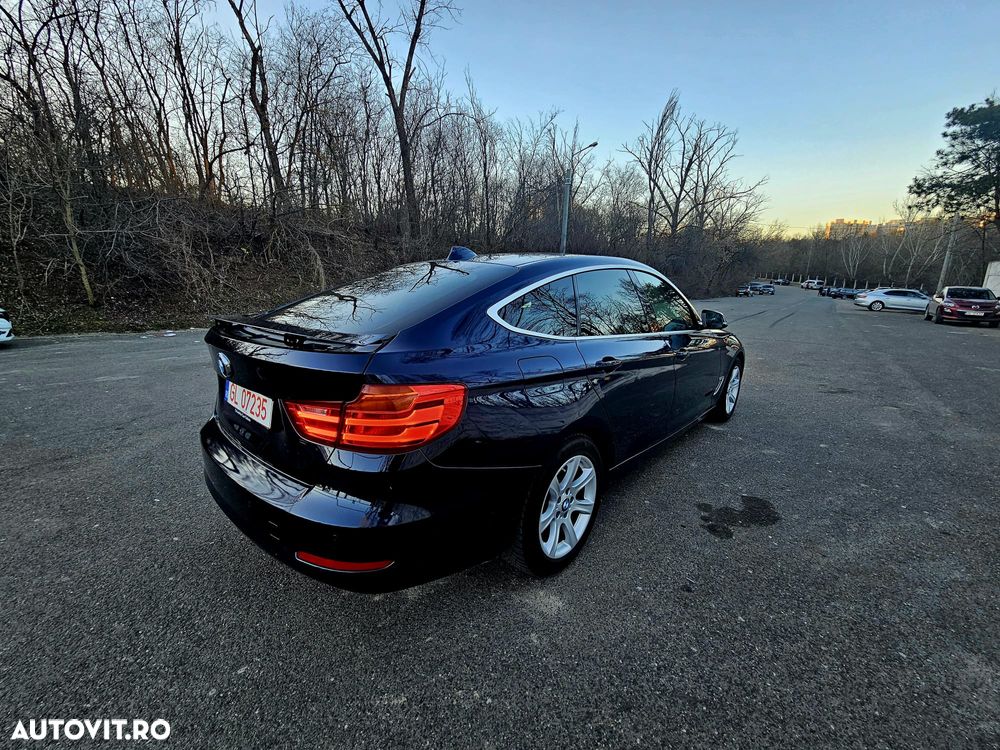 BMW Seria 3 320d DPF Aut. - 3